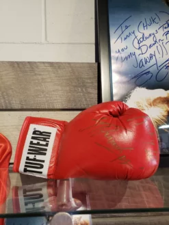 Hogan's Beach Shop Hulk Hogan Signed Tuf-Wear Boxing Glove