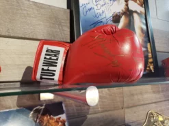 Hogan's Beach Shop Deluxe Thunderlips Rocky III Package 10 Hogan's Beach Shop Deluxe Thunderlips Rocky III Package