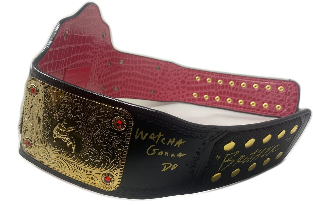 Hogan's Beach Shop WWE World Heavyweight Championship Replica Title Belt (2mm Version) Signed AUTOGRAPHED TITLE BELTS 4 Hogan's Beach Shop WWE World Heavyweight Championship Replica Title Belt (2mm Version) Signed AUTOGRAPHED TITLE BELTS