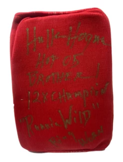 Hogan's Beach Shop Ring Worn Knee Pad