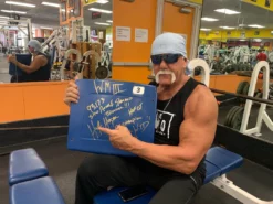 Hogan's Beach Shop Hulk Hogan Signed Wrestlemania III Pontiac Sliverdome Seat #3